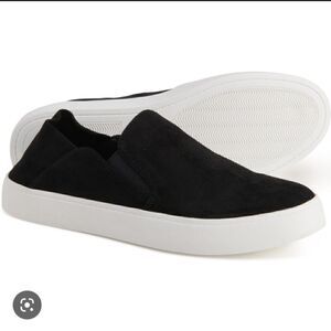 Steve Madden Fayna Suede Slip On Shoes